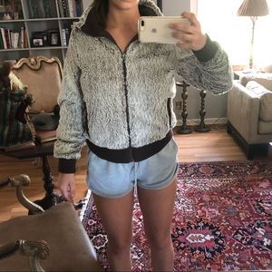 Patagonia Mocha and white plush jacket